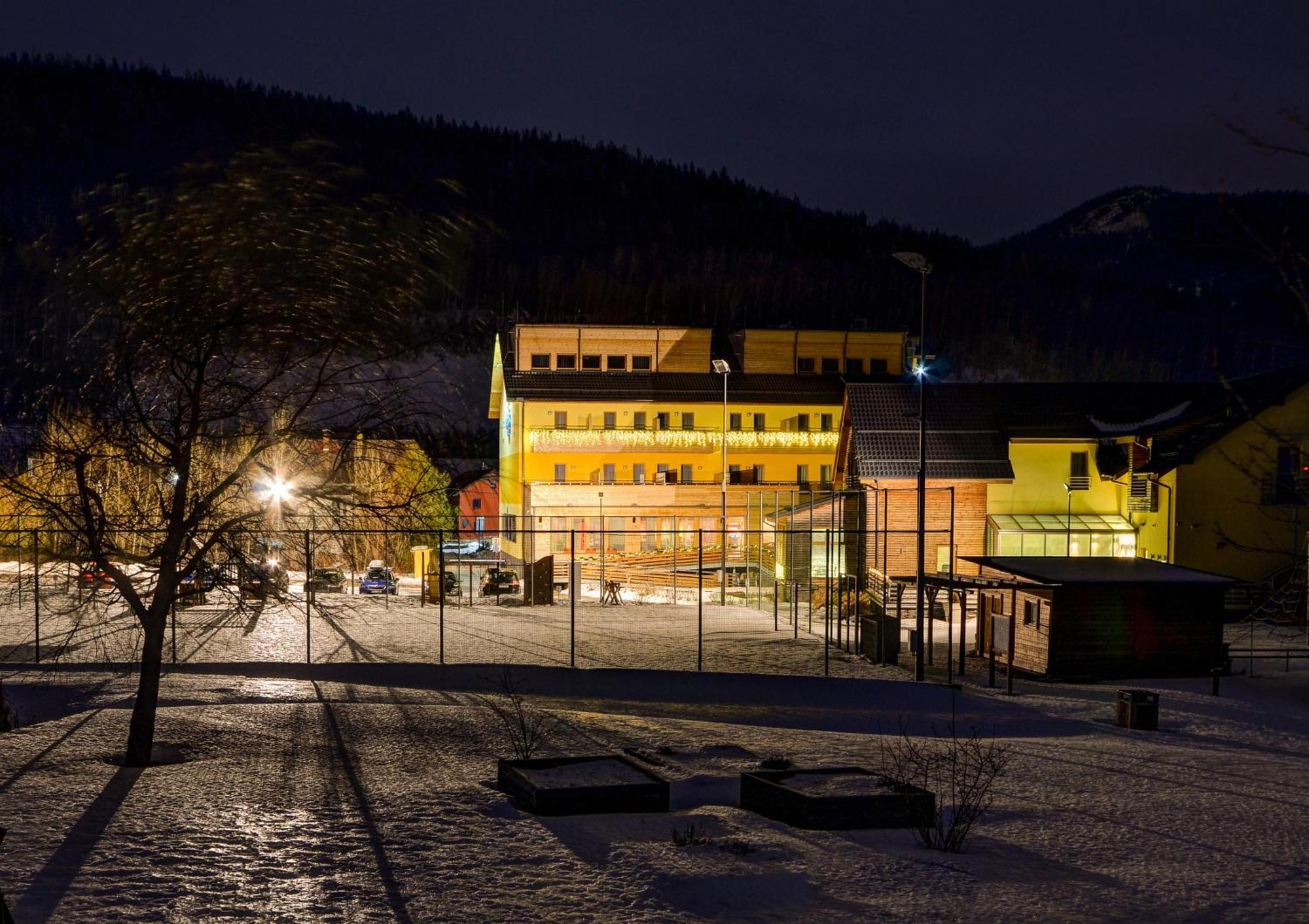 Hotel Helios Lipova Lazne Exterior photo